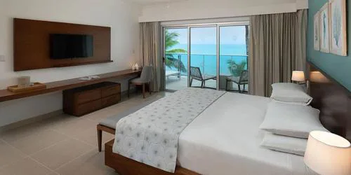 Imperial Suite 1-bedroom ocean view and kitchen