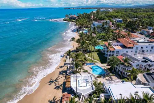 Oceanfront Kite Beach Studio with Pool and fast WiFi