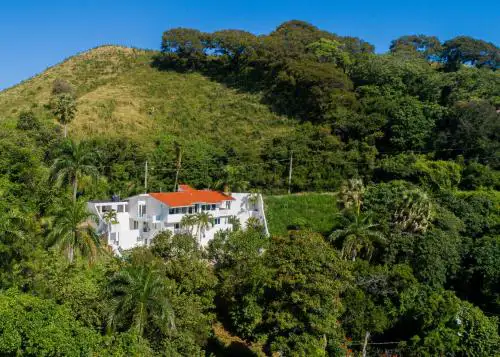 Casa Mango y Casa Jobo - Tropical Oasis with Mountain & Sea Epic views- Pool - Pool Table-10min drive to beach