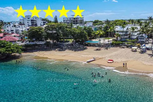 Galeria Beach, Ocean front
