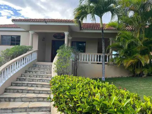 Hispaniola 3 bed, 3 bath Villa with private pool