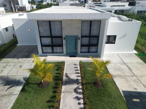 Modern 3 BR Villa with pool in gated community