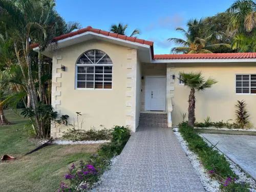 Villa 156, 3 bedrooms and 3 bathrooms with private pool