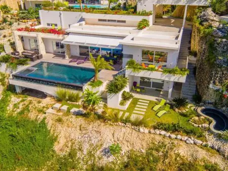 Villas Agua Dulce