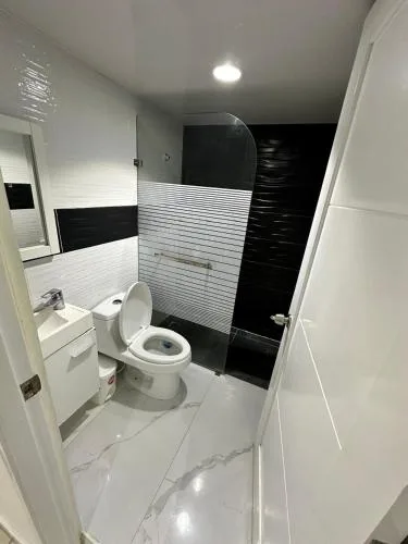 Palm Paradise Apartment-Pool &Security