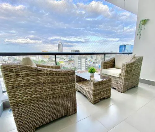 Lovely City Center Condo