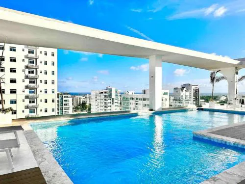 Comfy Apt, Rooftop Lounge, Pool