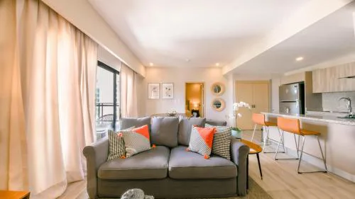 Fully Serviced Apartment at Regatta Living - 9F