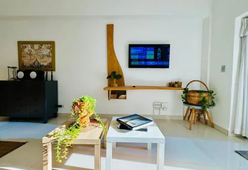 Modern Central Ocean View and Jacuzzi Apartment