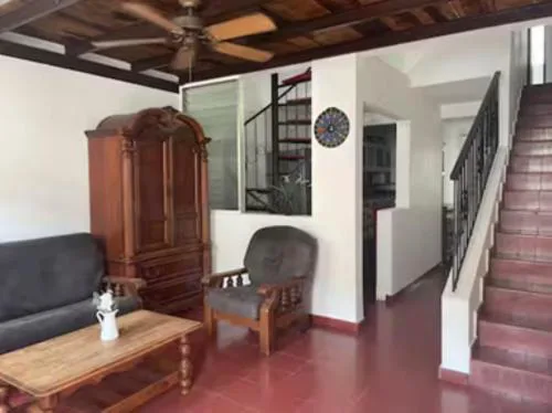 Santa Barbara's Santo Domingo's cozy home