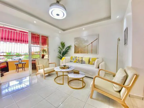Stylish 3BR Condo, Full AC, Wi-Fi