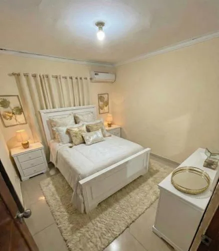 Super Apartment 10 mn to the Int Airport
