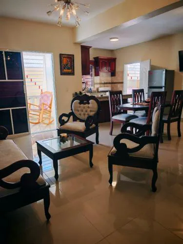 Cozy apartment, AC, Wifi, 2 Bedroom, 2 bath, Bani, 1-A