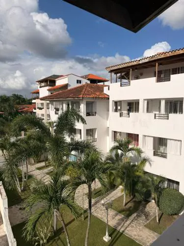 Lara house