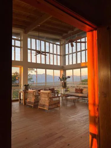Majestic villa with stunning views in Jarabacoa