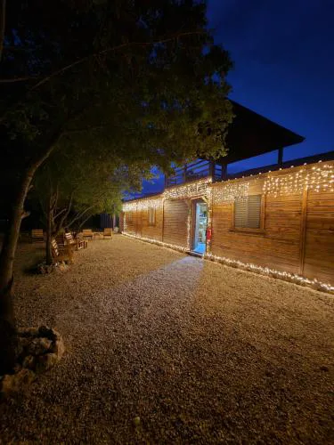 La Casita De La Cueva