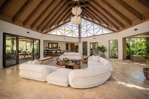 Modern Villa with Private Pool and Terrace