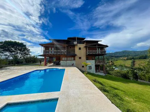 Villas Las Neblinas