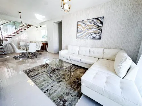Serene Penthouse near Homs Hospital
