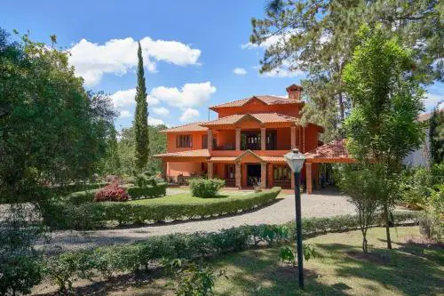 Escape Chalet at Pinar del Sol in Jarabacoa
