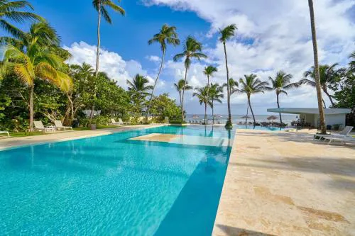 Aquarella Caribbean Blue Summer Special GateAway