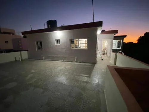 Casa amarilla