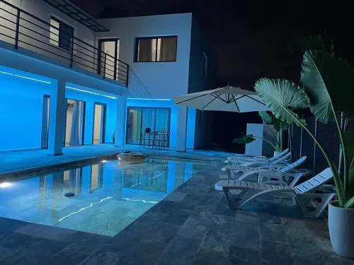 Casa Entre Playas - 14 pax, 4 min de la playa