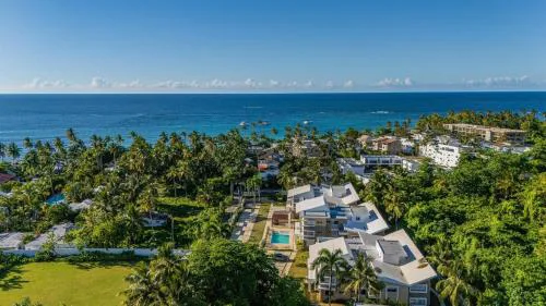 Caribey 200 meters from Punta Popy beach