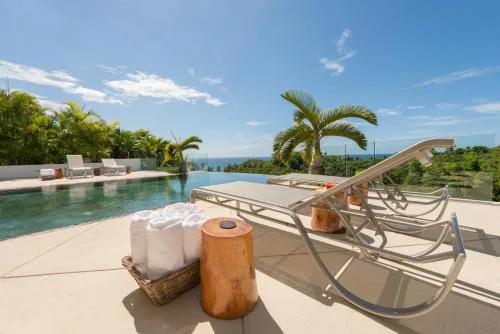 Casa Phil - Amazing Sea View Luxury Modern, Fully Staffed