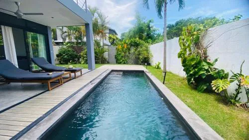 Private Pool Villa With Parking
