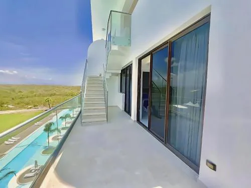 Apartamento vista al campo de golf Cana Rock