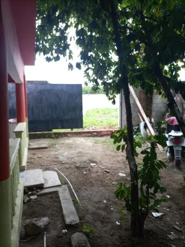 Cabeza De Toro, Locales