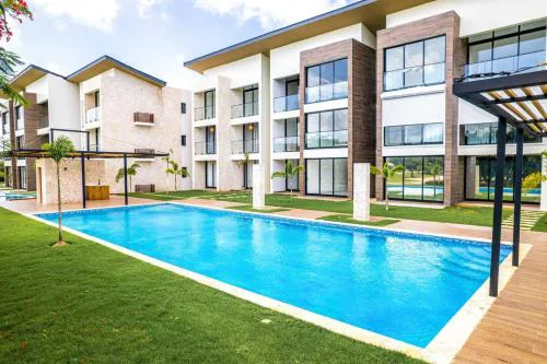 Comfy 3BD Condo in Cocotal