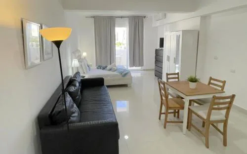 GRAND CARIBE SUITES plaza DUCASSI paya LOS CORALES