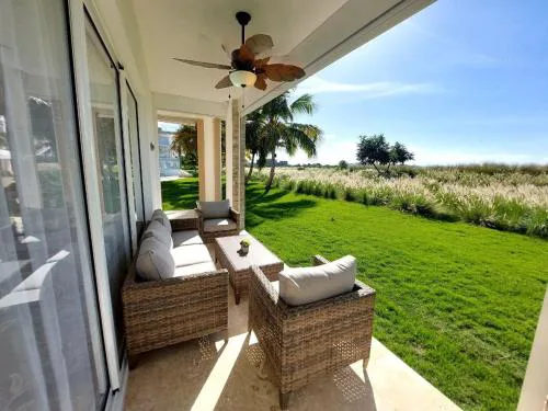 Hard Rock Getaway • 2BR with Golf + Pool Views