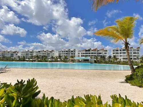 Luxury Condo The Beach Crystal Lagoon