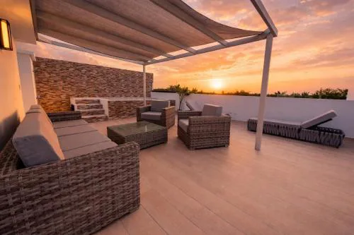 Punta Cana Penthouse Private Picuzzi & Beach Access