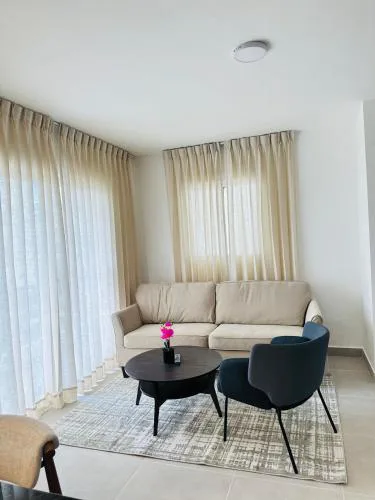 Serena Village Paradise 2BR Apt with Pools and Shuttle