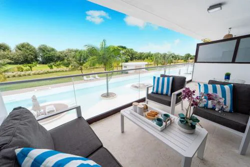Vista Relax Golf & Pool View @ Cana Rock Star 210
