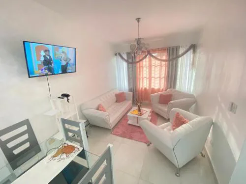 7DR Apt in Prime Location Near Monumental Area