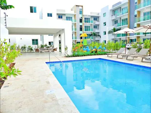 Modern Rooftop Penthouse Private Large Jacuzzi