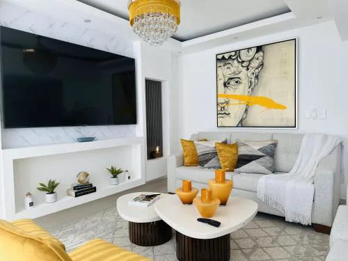 Rustic Elegance St