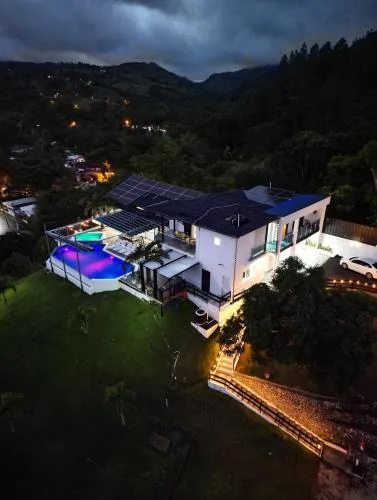 Villa Ana