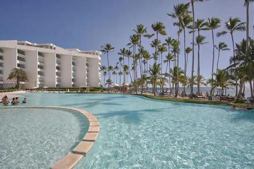 ®{2Br~Marbella~Views} Jaccuzi PoolBeachfront
