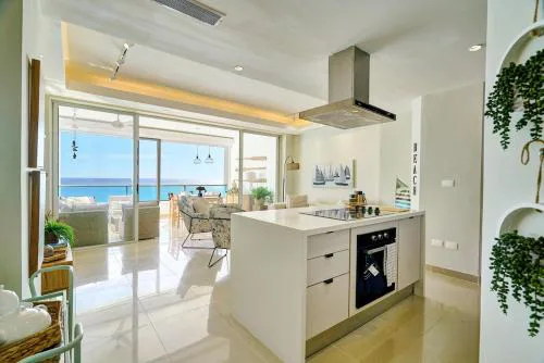 ®{Marbella~LUX~Essence} BeachfrontPool11thFloor