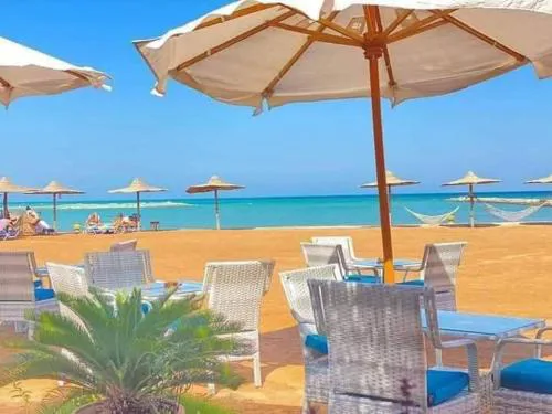 2 bedroom in turtels beach