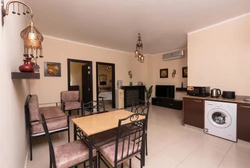 2bedrooms apartment 53