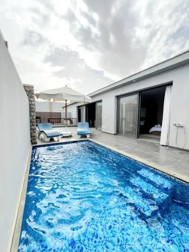 2BR Villa with Private Heated Pool - El Gouna