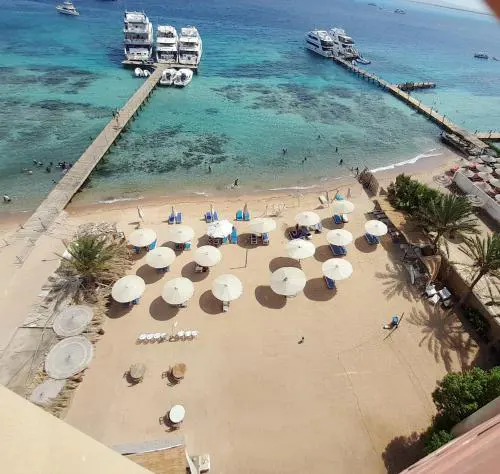 Alia Beach Residence