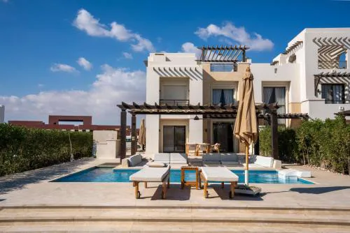 Ancient Sands 4BR • Heated Pool Twin-Villa